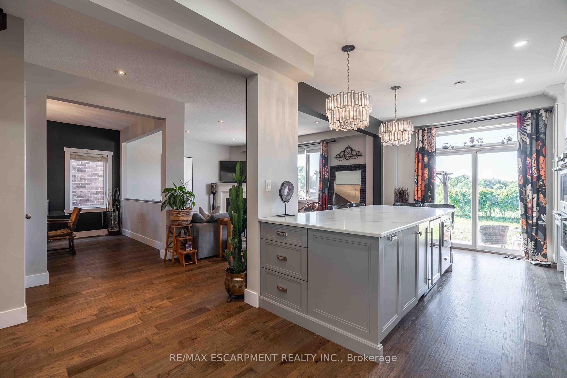 Photo 10 of 95 Greti Drive, Hamilton, Rural Glanbrook — HOMEH
