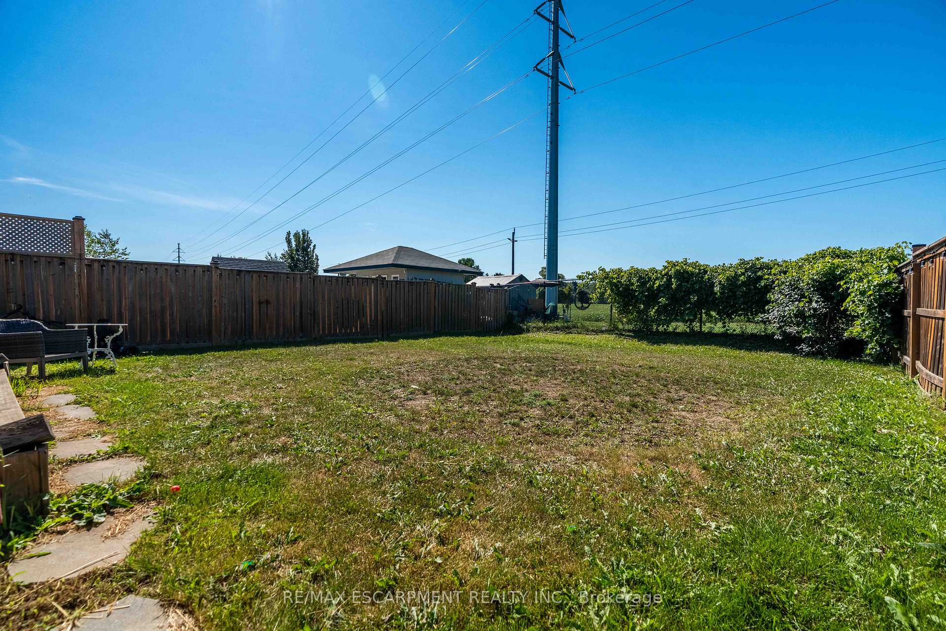 Photo 41 of 95 Greti Drive, Hamilton, Rural Glanbrook — HOMEH