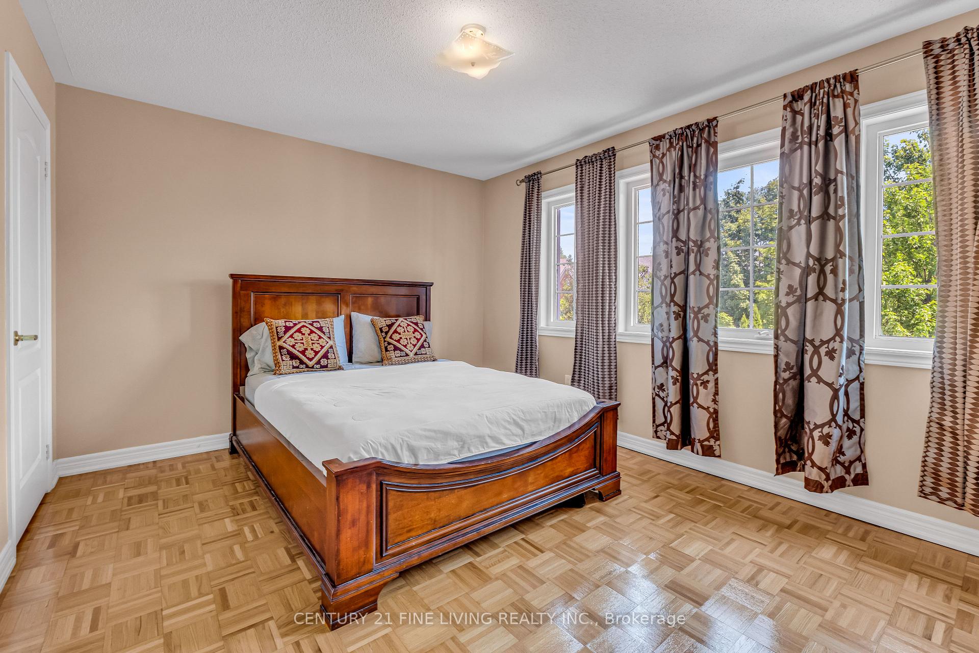 Photo 28 of 6 Renoir Drive, Vaughan, Patterson — HOMEH