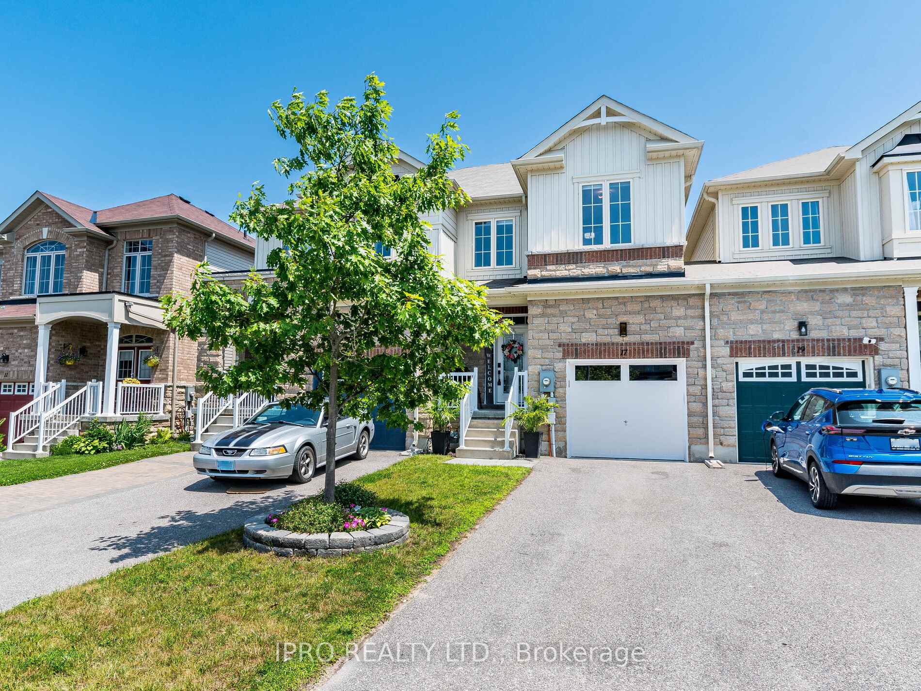 Front of 17 Greenwood Drive