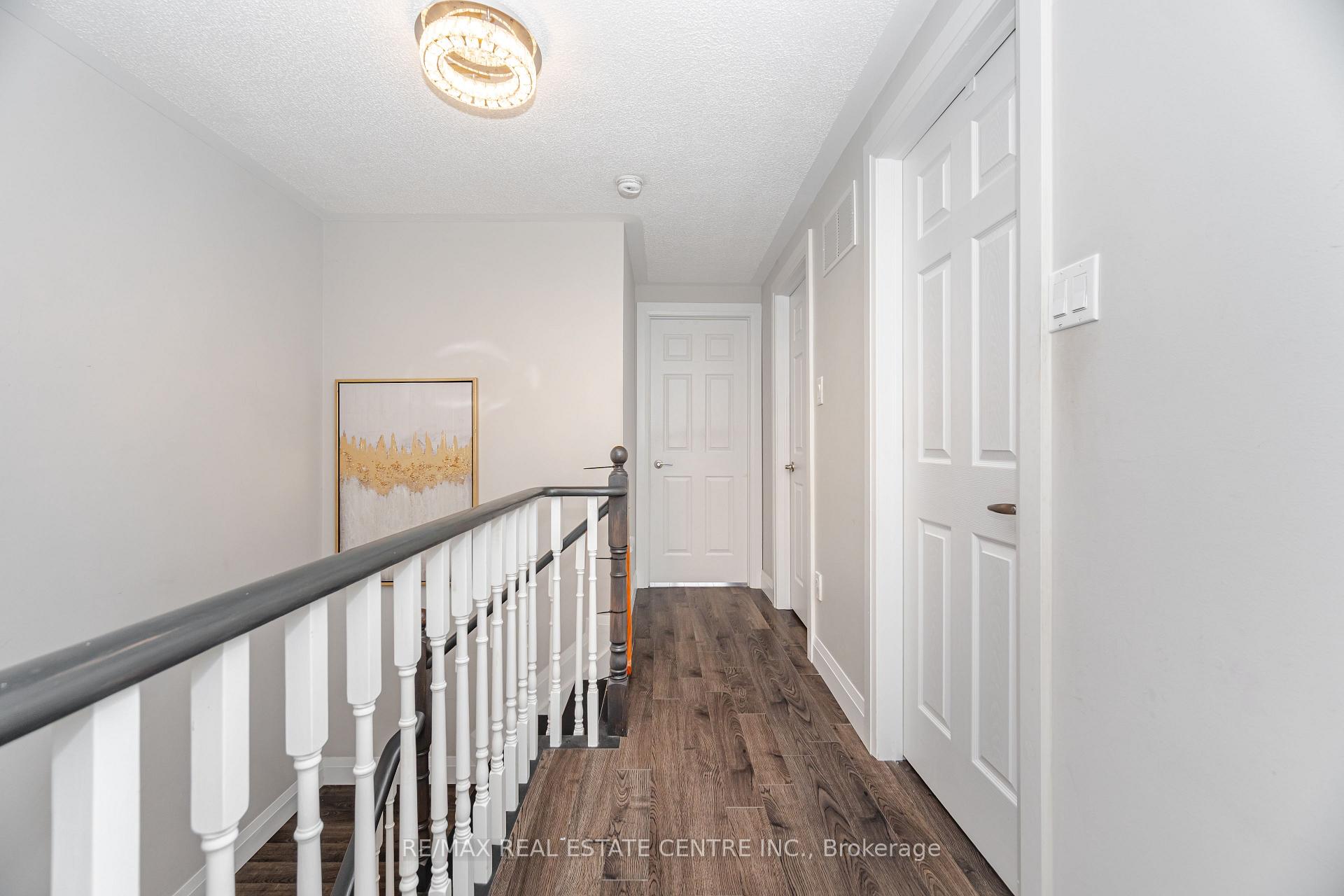 Photo 28 of 43 Ashbrook Way, Brampton, Fletcher's West — HOMEH