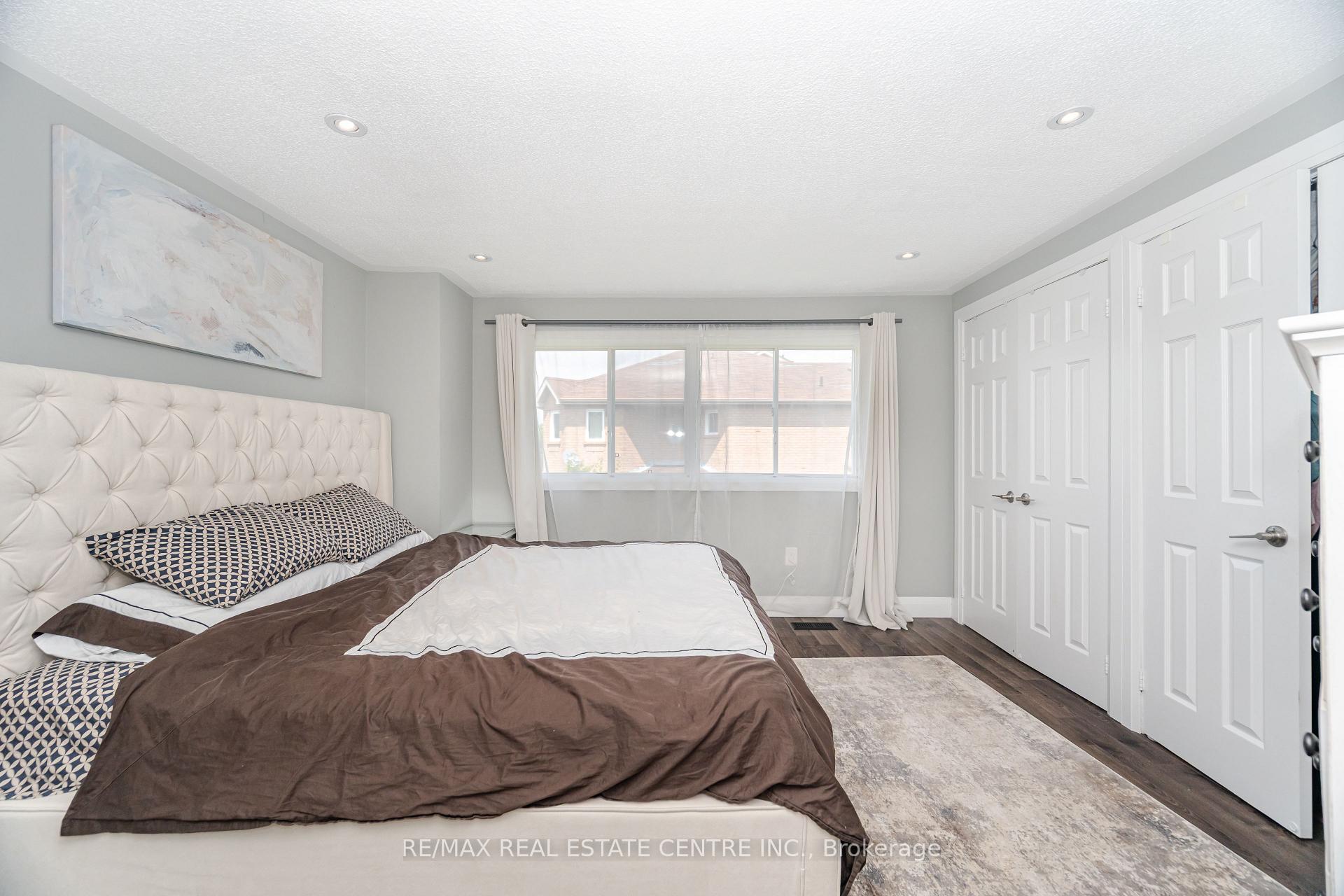 Photo 31 of 43 Ashbrook Way, Brampton, Fletcher's West — HOMEH