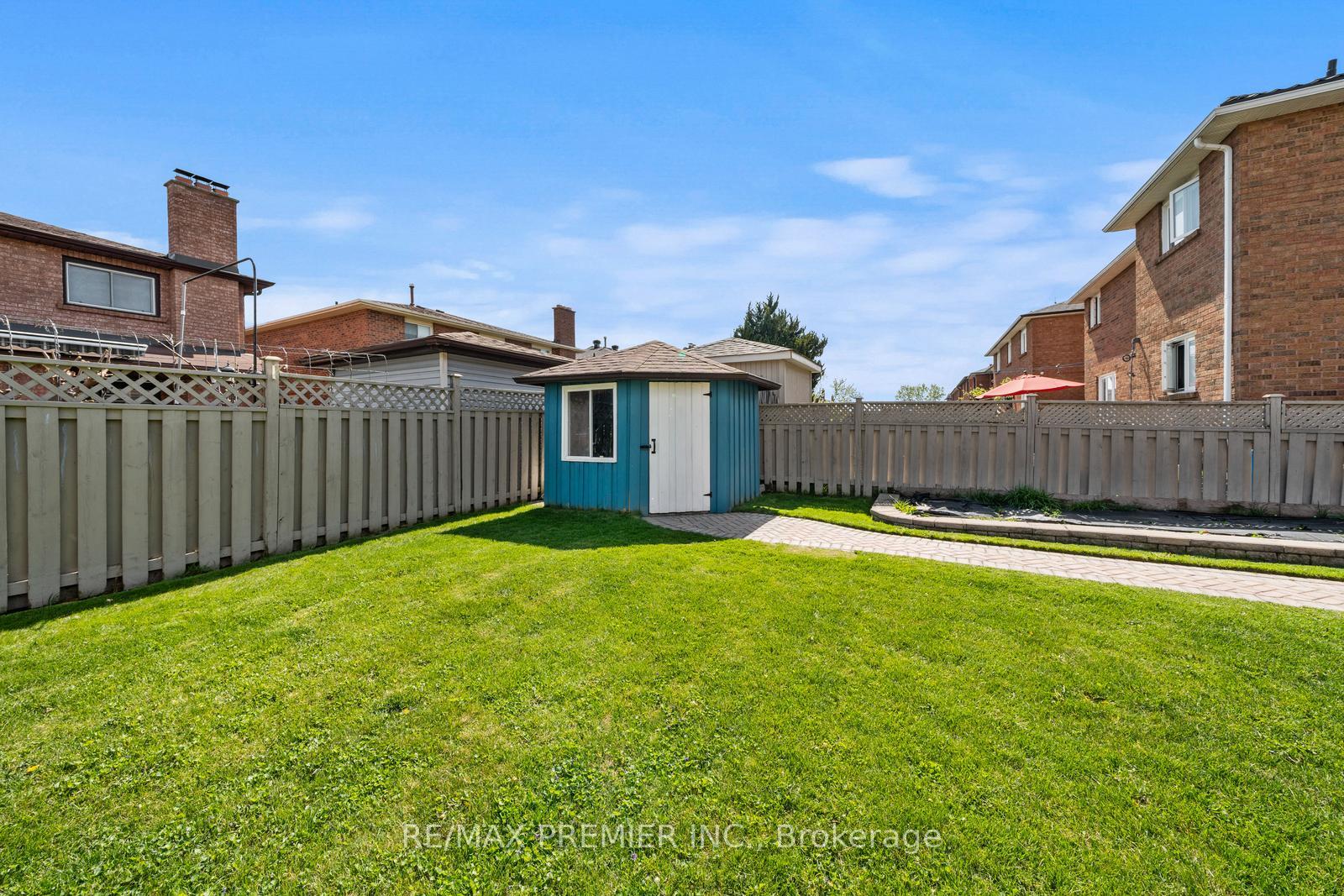 Photo 42 of 19 Claudia Avenue, Vaughan, West Woodbridge — HOMEH