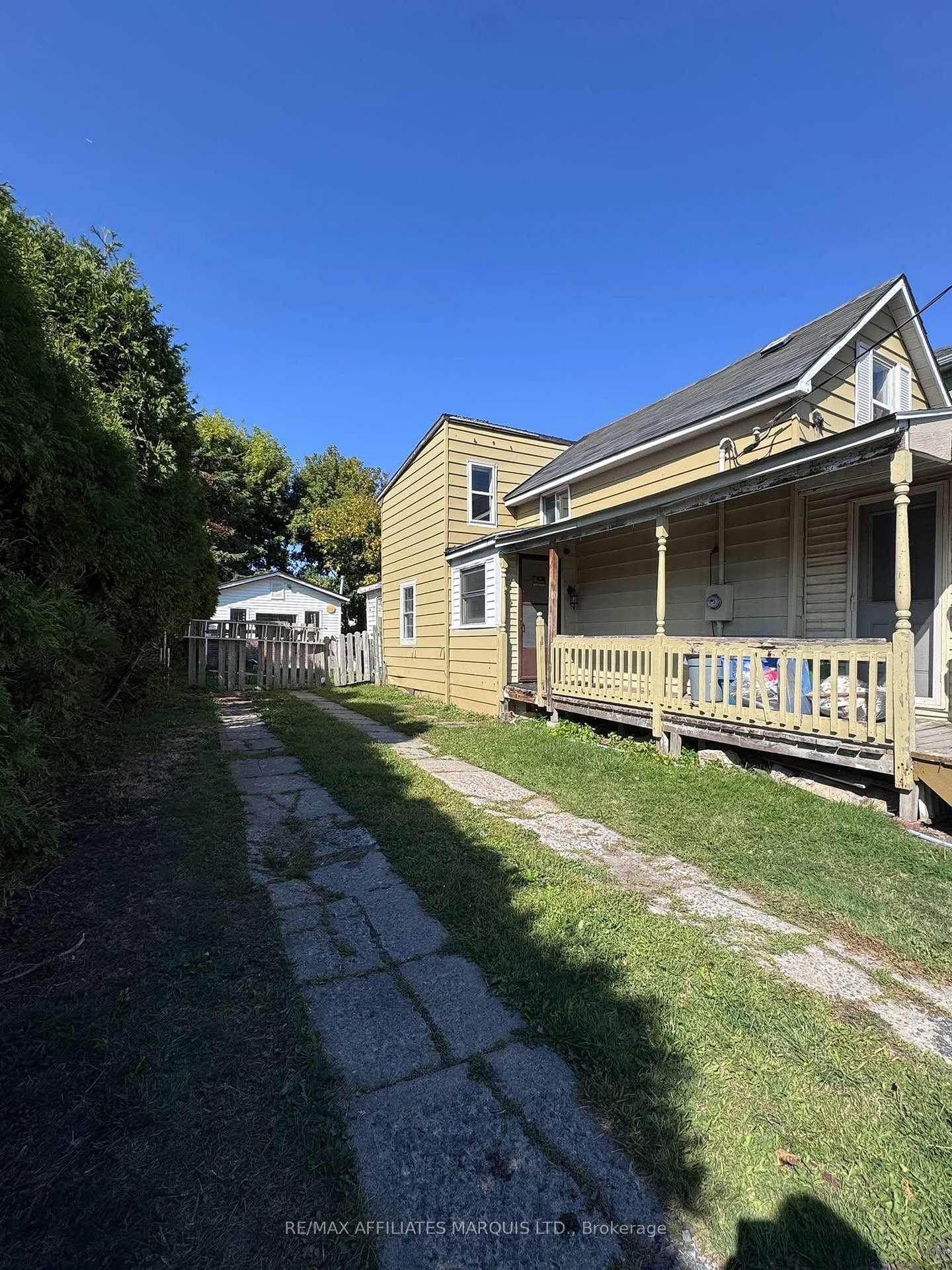 Photo 1 of 31 Lauber Avenue, Cornwall — HOMEH