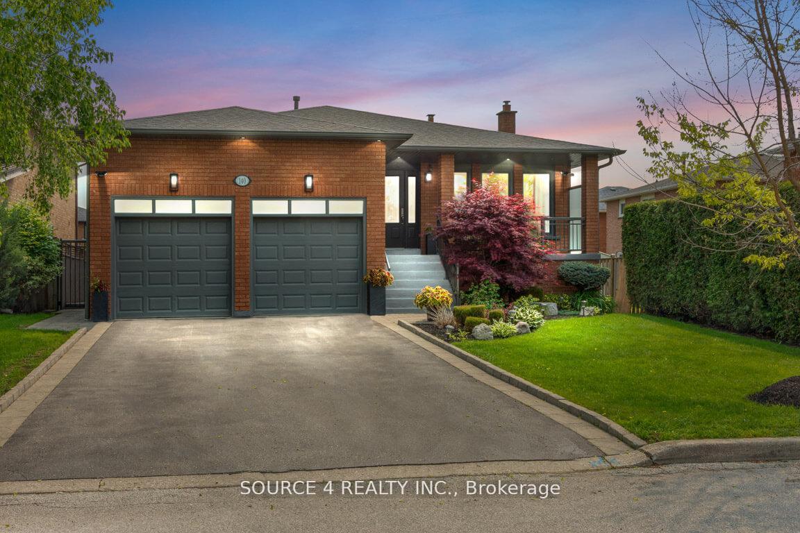 Photo 1 of 140 Clover Leaf Street, Vaughan, East Woodbridge — HOMEH