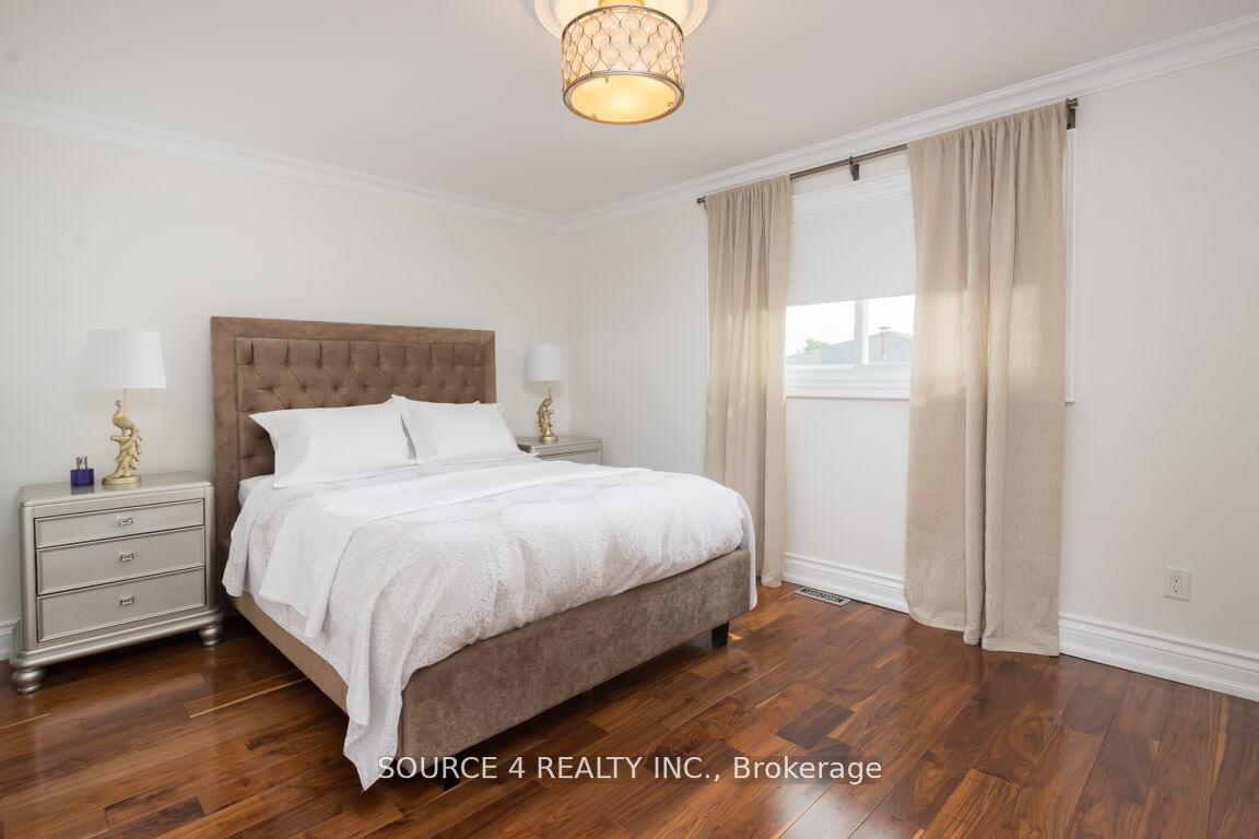 Photo 31 of 140 Clover Leaf Street, Vaughan, East Woodbridge — HOMEH