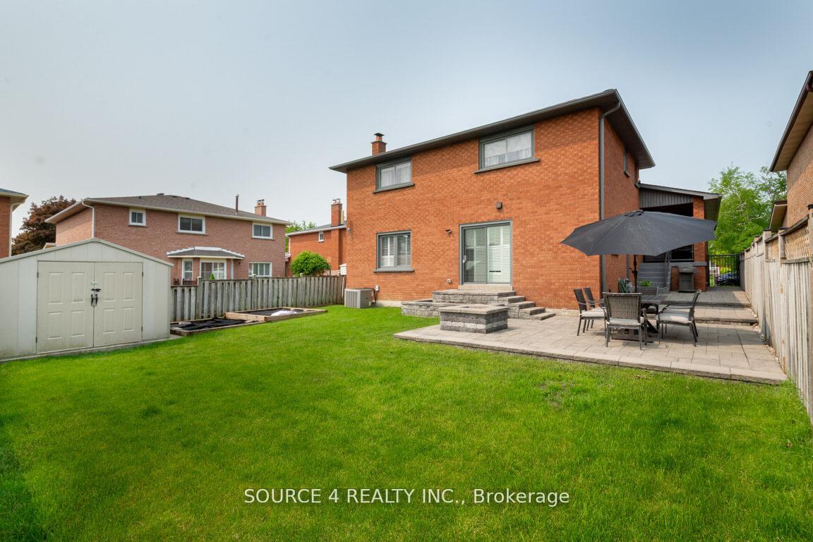Photo 26 of 140 Clover Leaf Street, Vaughan, East Woodbridge — HOMEH