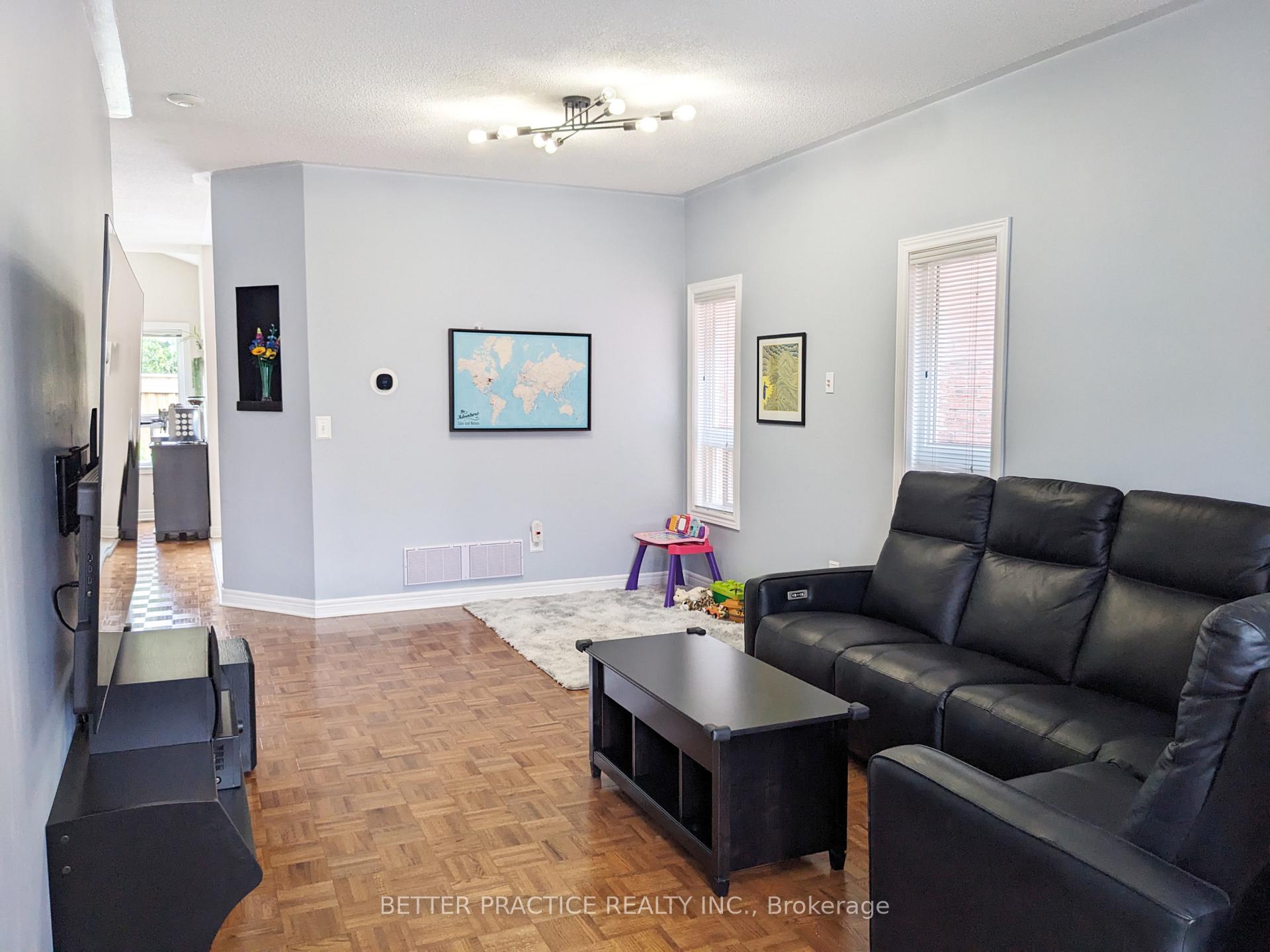 Photo 2 of 154 Moraine Drive, Vaughan, Vellore Village — HOMEH