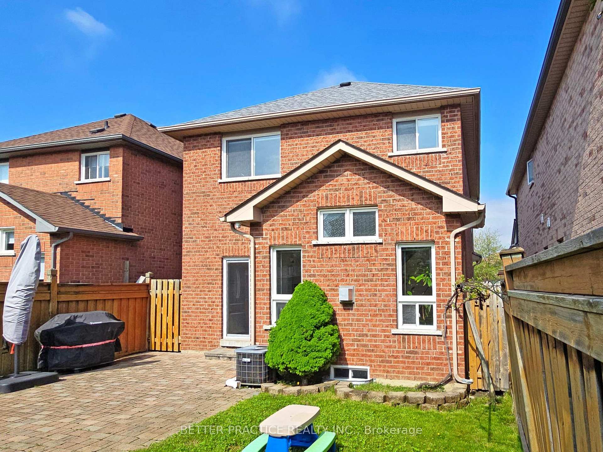 Photo 11 of 154 Moraine Drive, Vaughan, Vellore Village — HOMEH