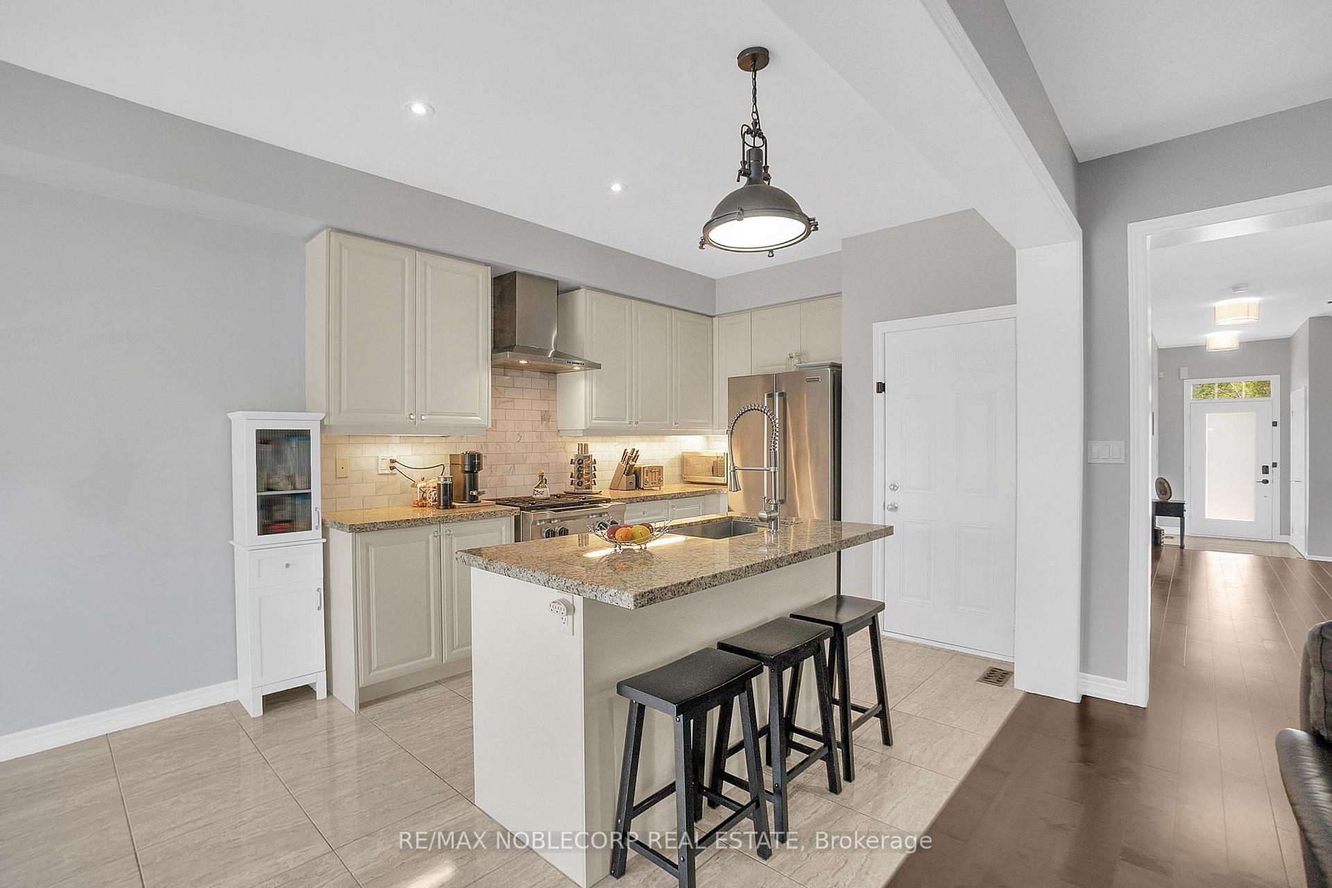 Photo 22 of 22 Killington Avenue, Vaughan, Kleinburg — HOMEH