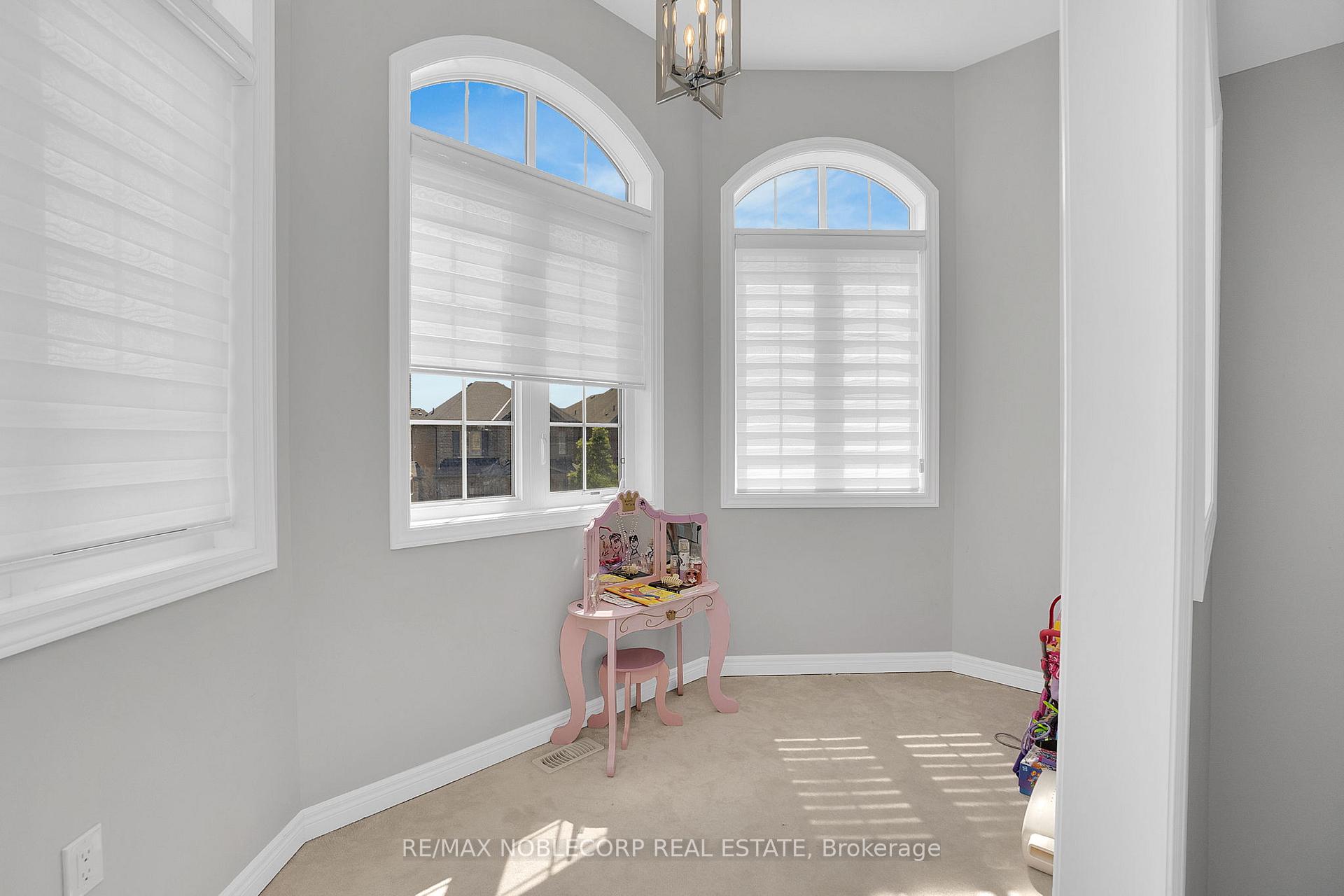 Photo 24 of 22 Killington Avenue, Vaughan, Kleinburg — HOMEH