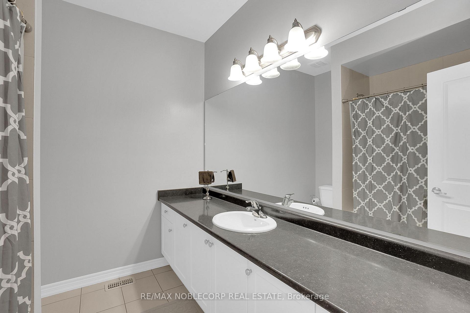 Photo 35 of 22 Killington Avenue, Vaughan, Kleinburg — HOMEH