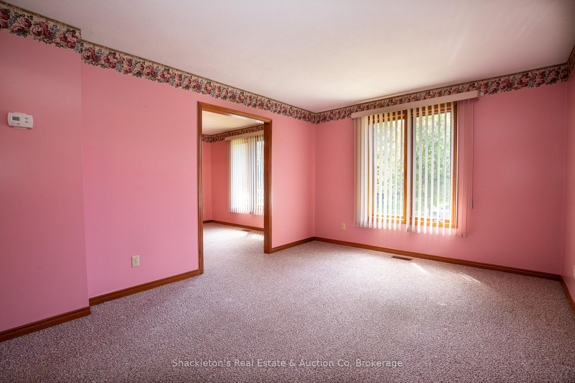Photo 2 of 40 Makins Street, Stratford — HOMEH