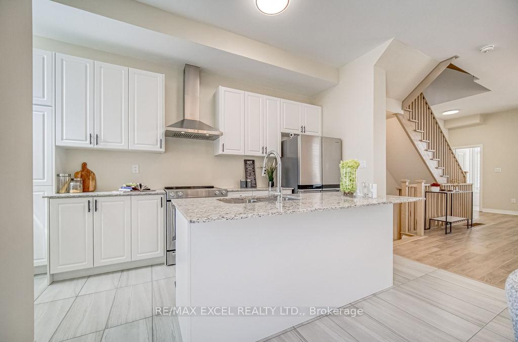 Photo 12 of 33 Albert Firman Lane, Markham, Cachet — HOMEH