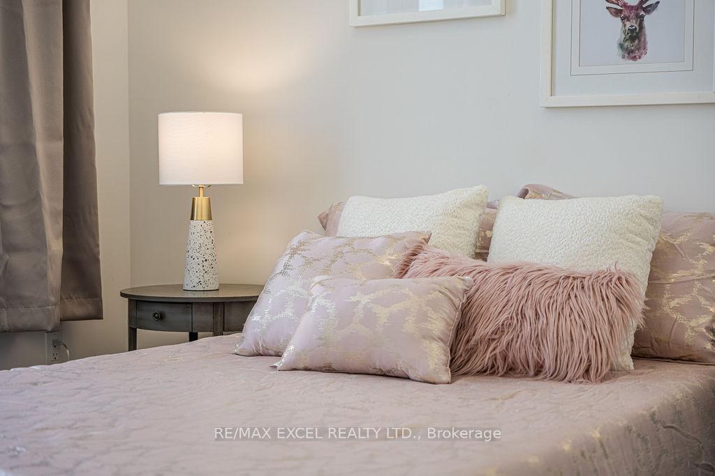 Photo 28 of 33 Albert Firman Lane, Markham, Cachet — HOMEH