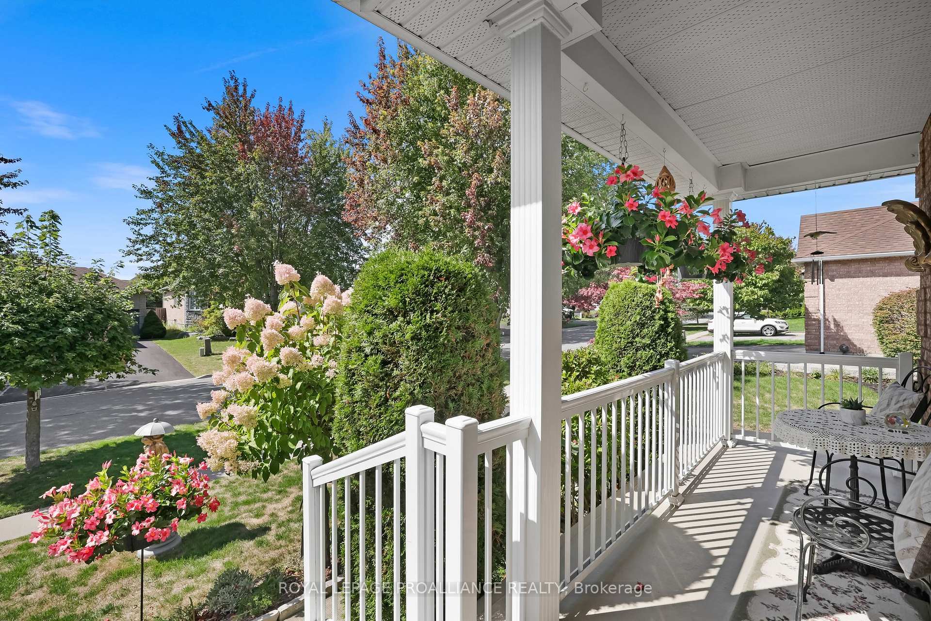 Photo 9 of 746 Munson Crescent, Cobourg — HOMEH