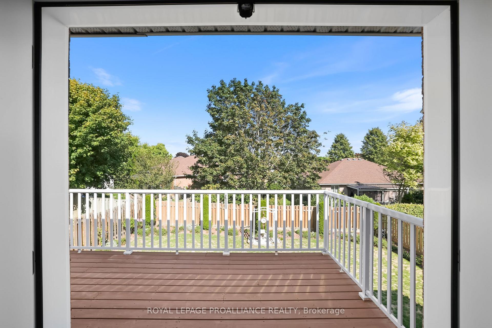 Photo 23 of 746 Munson Crescent, Cobourg — HOMEH