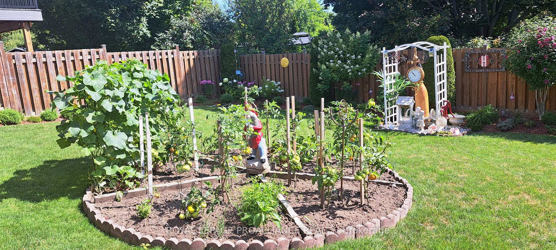 Photo 35 of 746 Munson Crescent, Cobourg — HOMEH