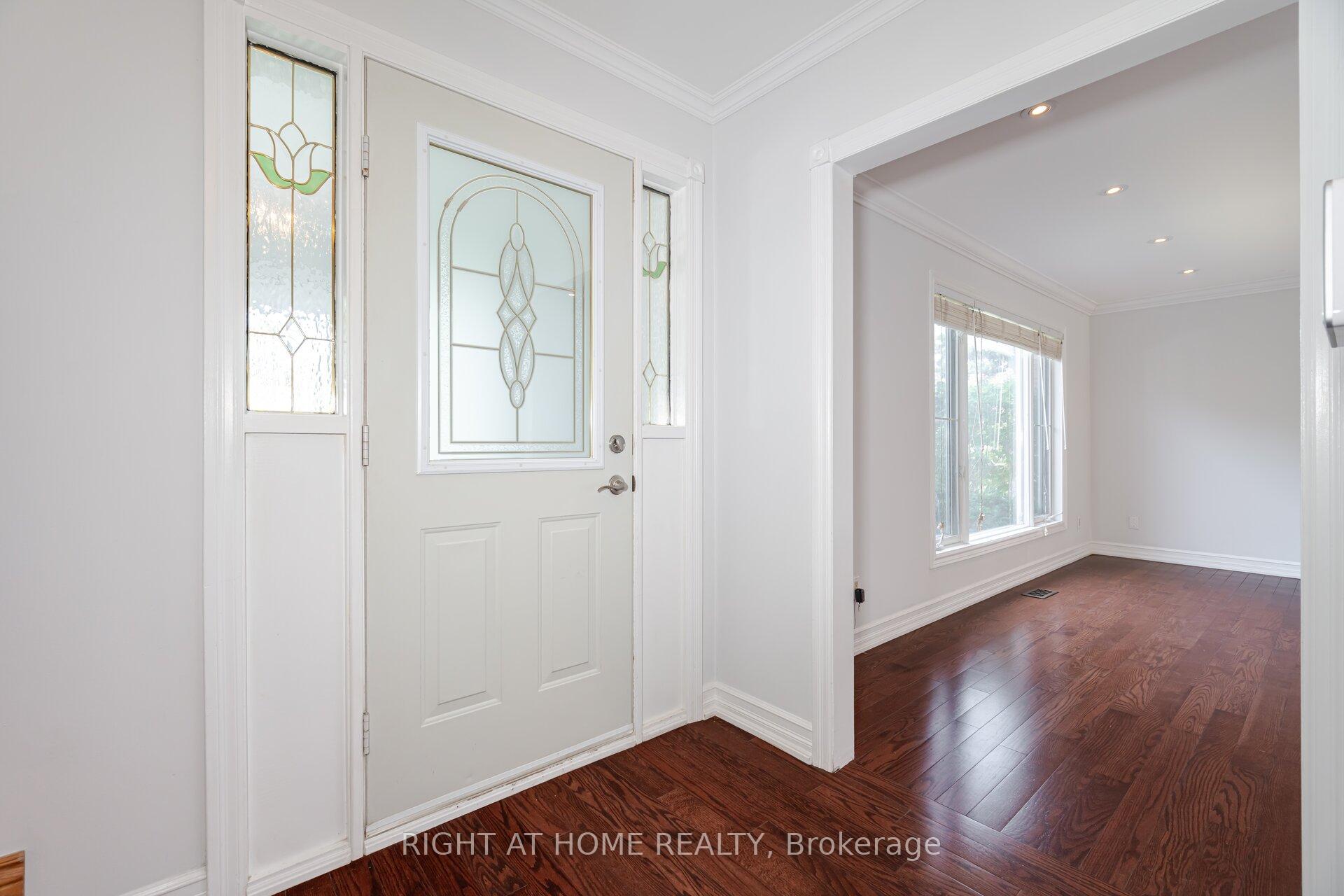 Photo 26 of 125 Woodward Avenue, Markham, Grandview — HOMEH