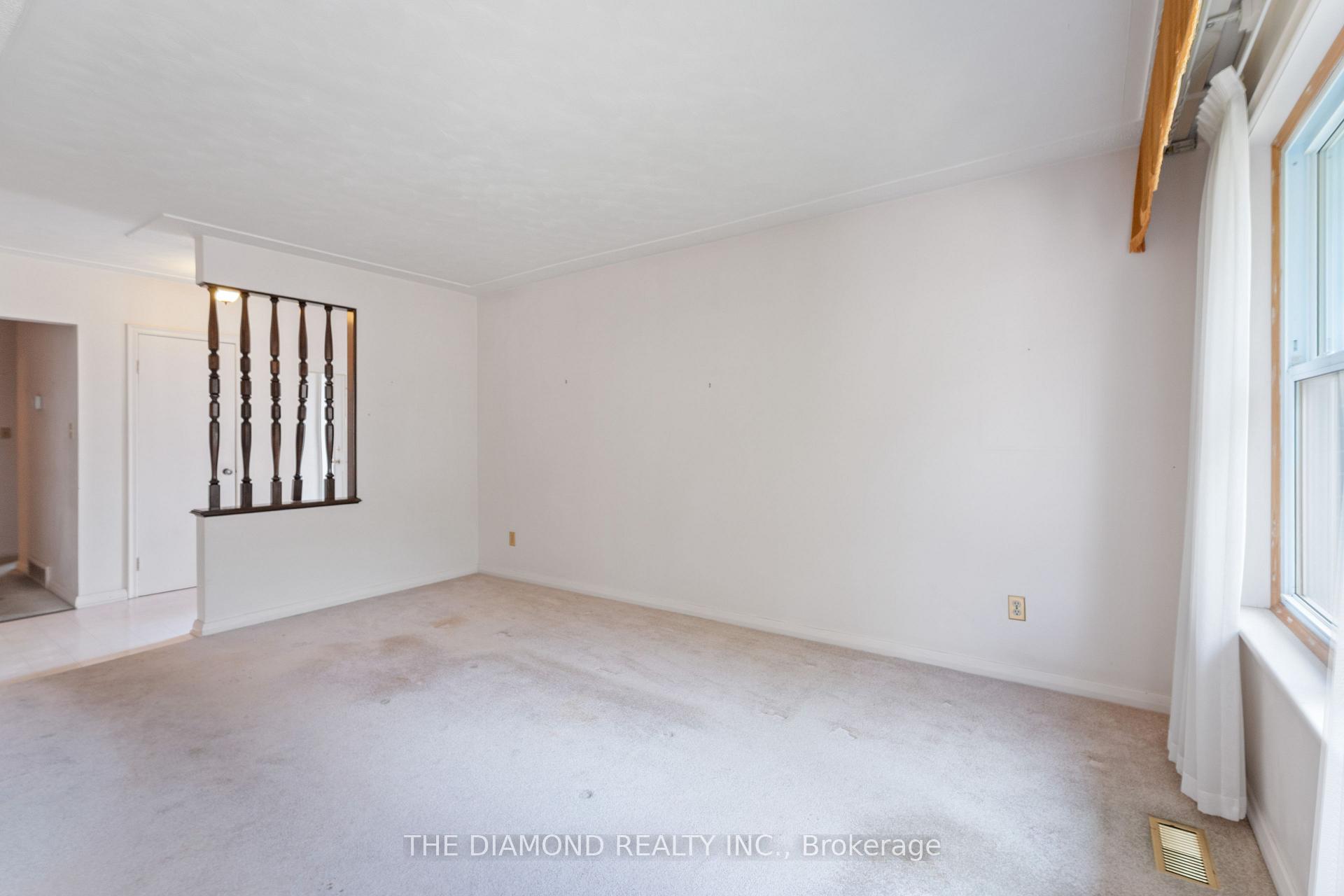 Photo 10 of 95 Winchester Boulevard, Hamilton, Hampton Heights — HOMEH
