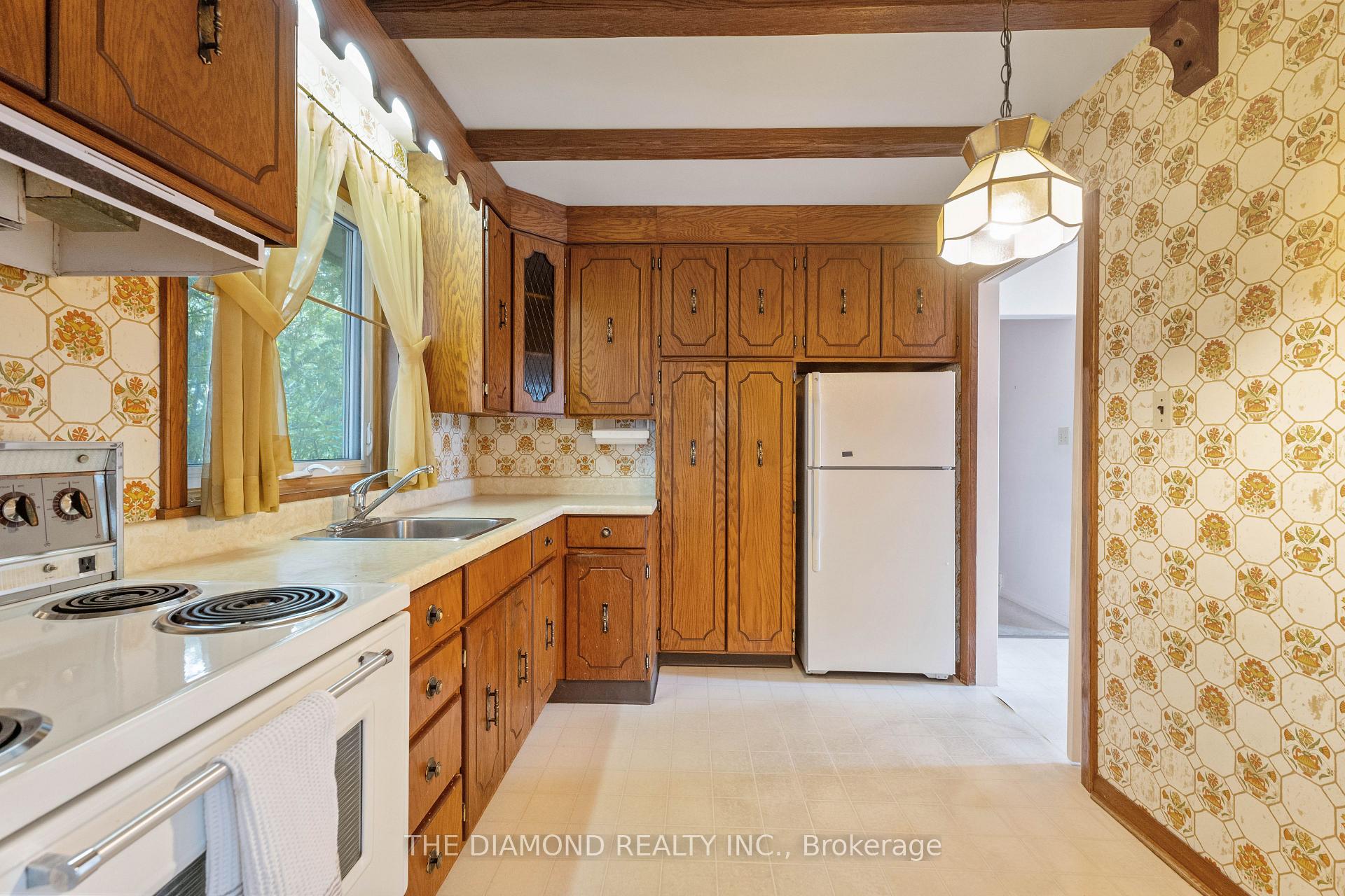 Photo 45 of 95 Winchester Boulevard, Hamilton, Hampton Heights — HOMEH