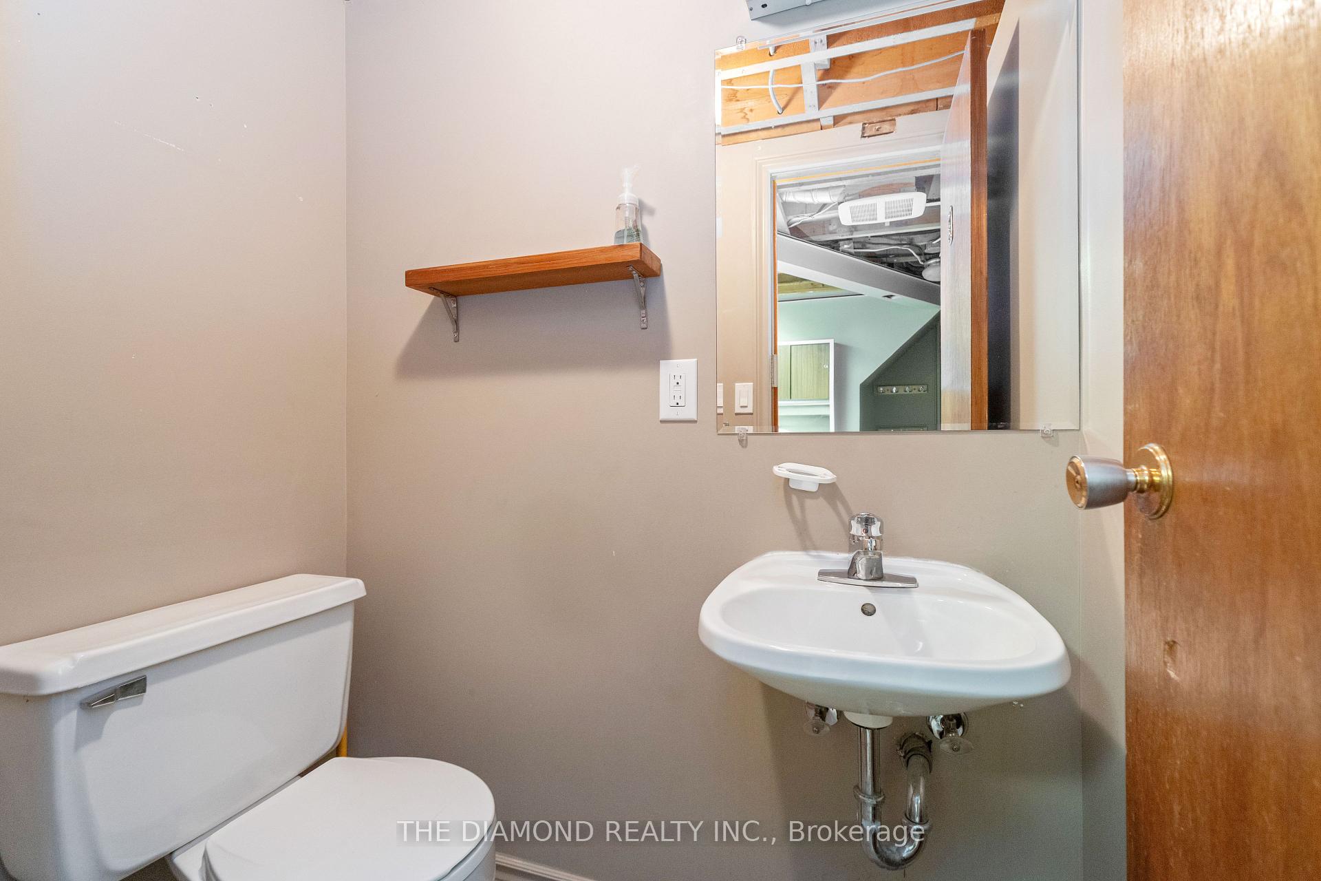 Photo 35 of 95 Winchester Boulevard, Hamilton, Hampton Heights — HOMEH