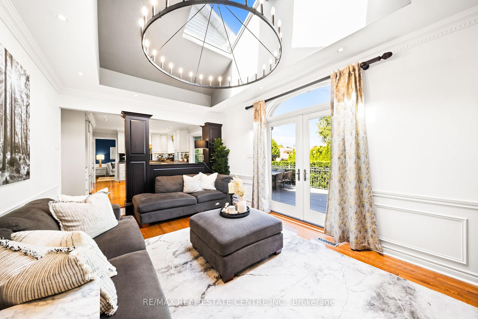 Photo 37 of 73 Terrence Park Drive, Hamilton, Ancaster — HOMEH