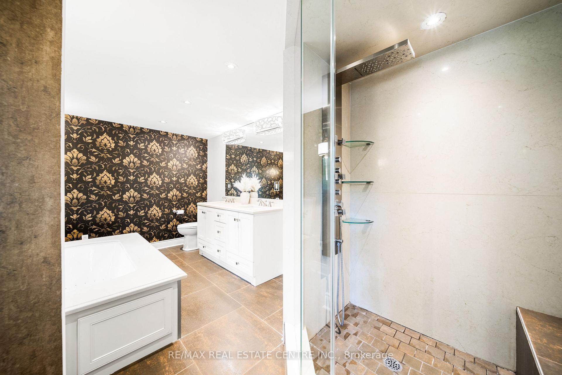 Photo 18 of 73 Terrence Park Drive, Hamilton, Ancaster — HOMEH