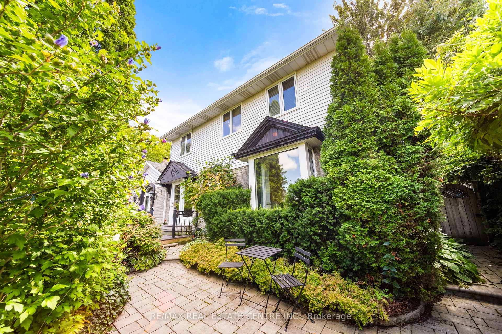 Photo 27 of 73 Terrence Park Drive, Hamilton, Ancaster — HOMEH
