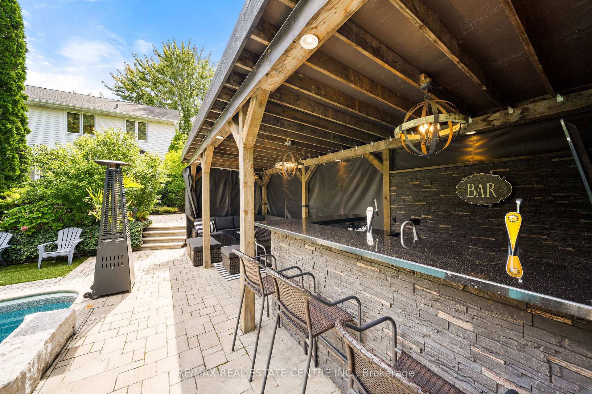 Photo 41 of 73 Terrence Park Drive, Hamilton, Ancaster — HOMEH