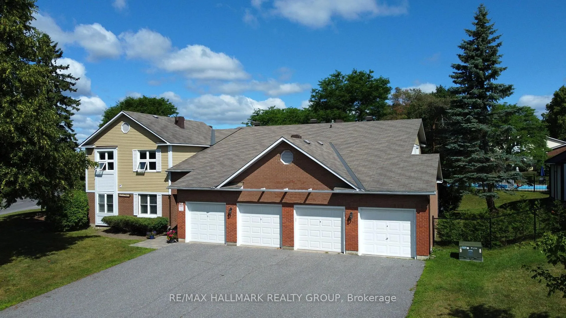 Photo 4 of Unit 72, 218 D Equestrian Drive, Ottawa, Kanata - Bridlewood — HOMEH