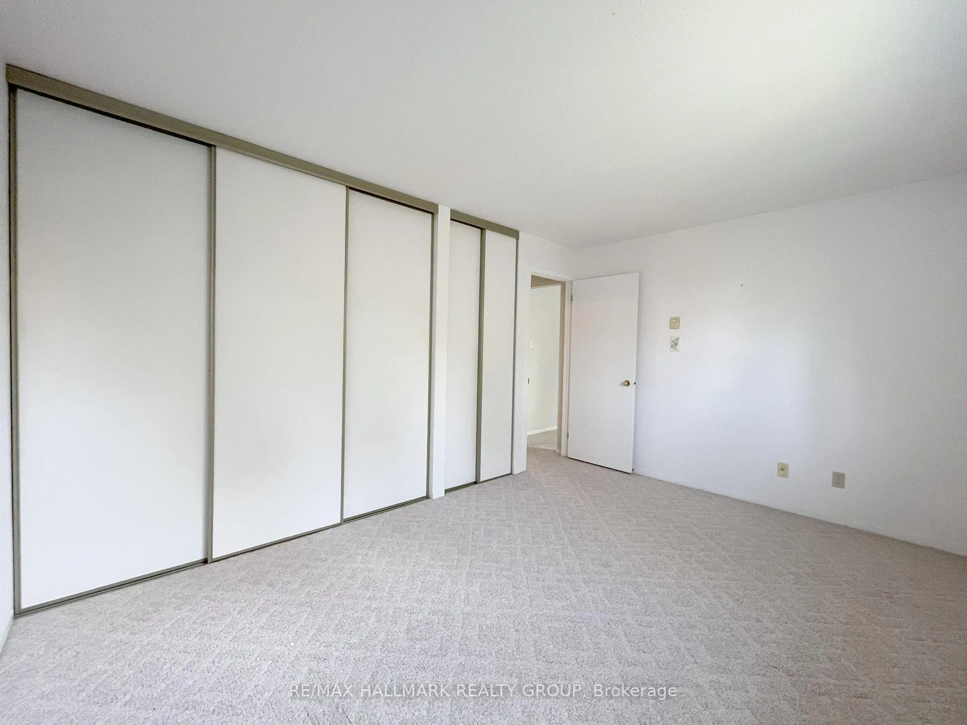 Photo 40 of Unit 72, 218 D Equestrian Drive, Ottawa, Kanata - Bridlewood — HOMEH