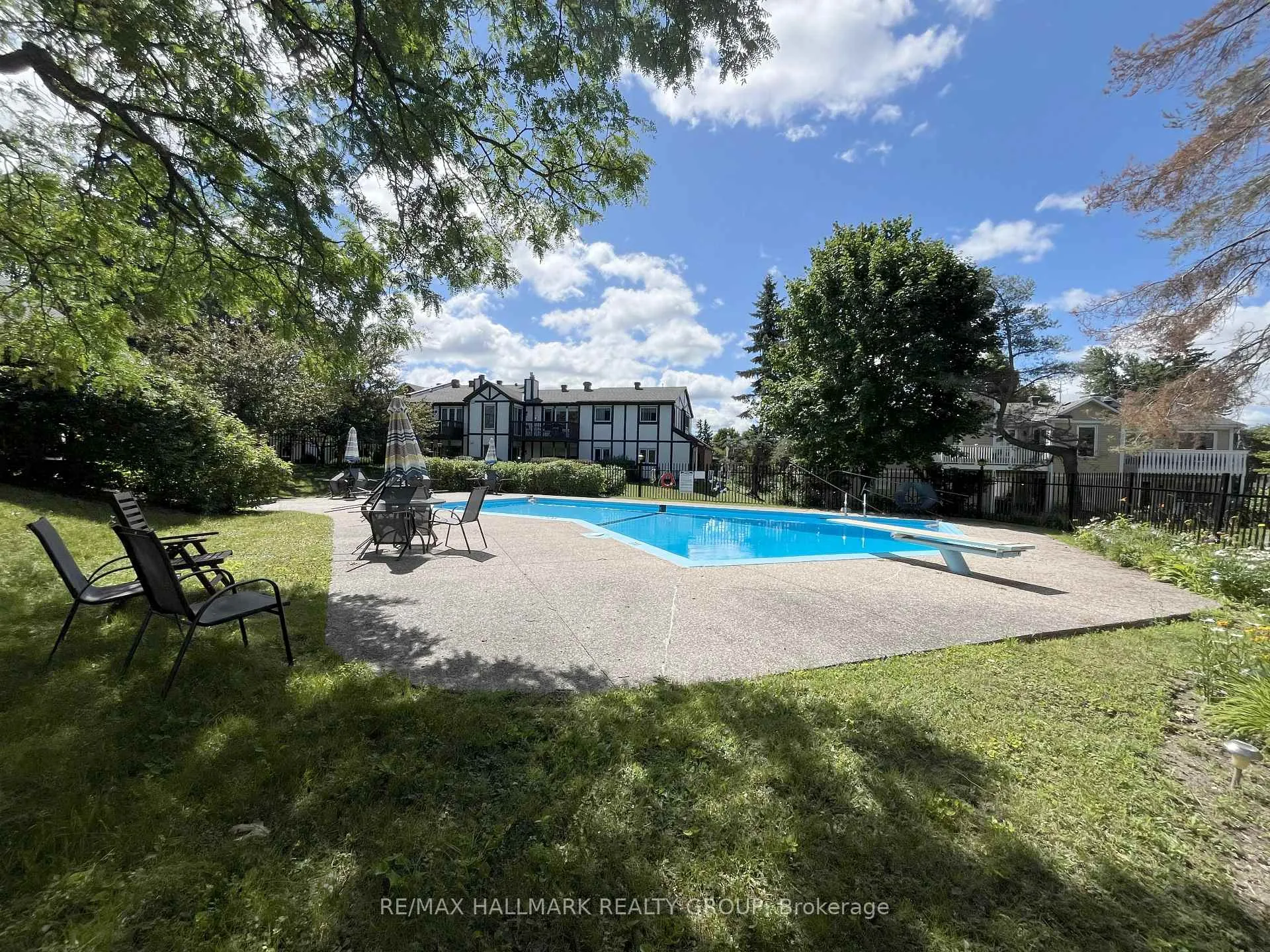 Photo 62 of Unit 72, 218 D Equestrian Drive, Ottawa, Kanata - Bridlewood — HOMEH