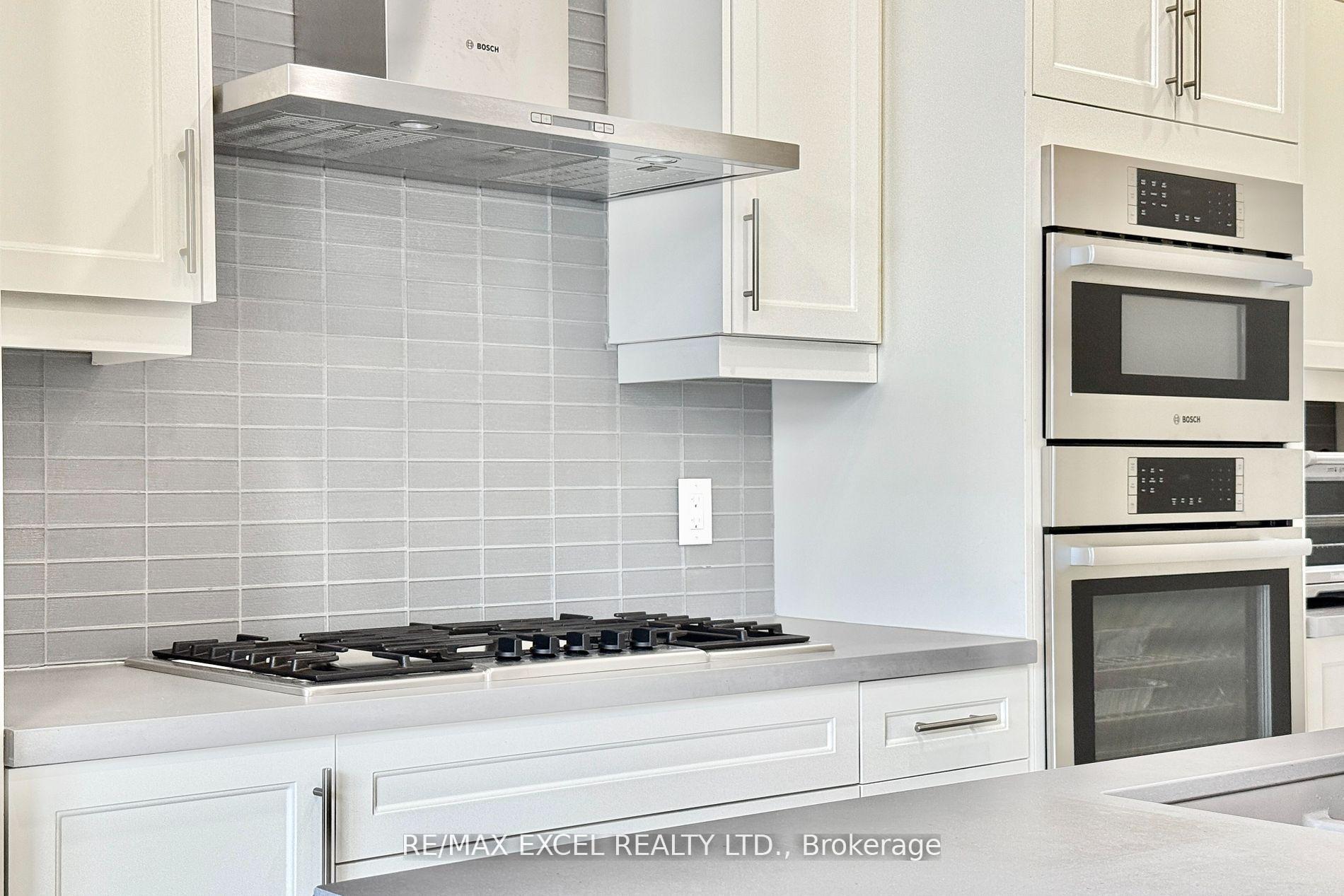 Photo 17 of 12 Aylin Crescent, Vaughan, Patterson — HOMEH