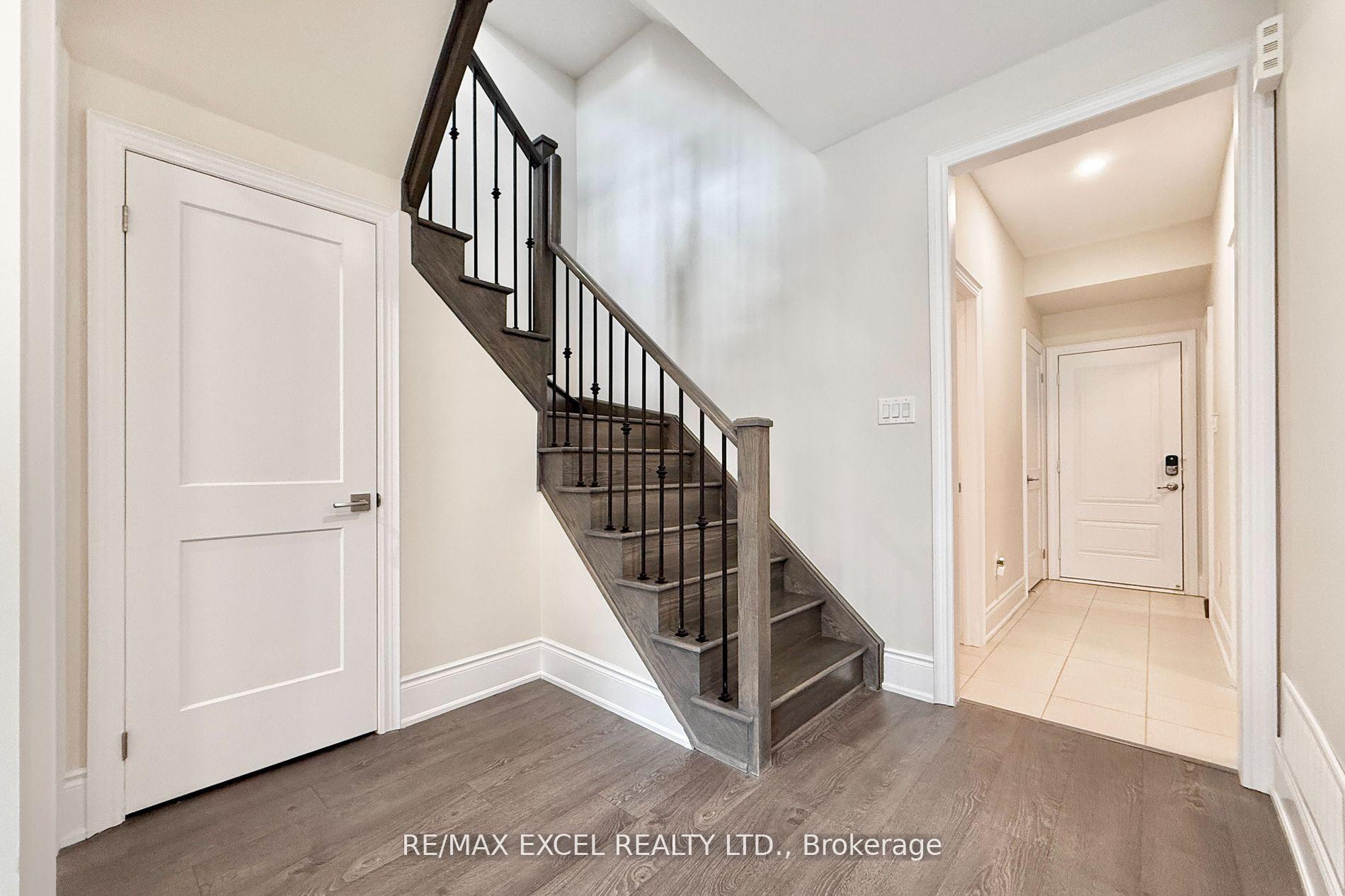 Photo 39 of 12 Aylin Crescent, Vaughan, Patterson — HOMEH