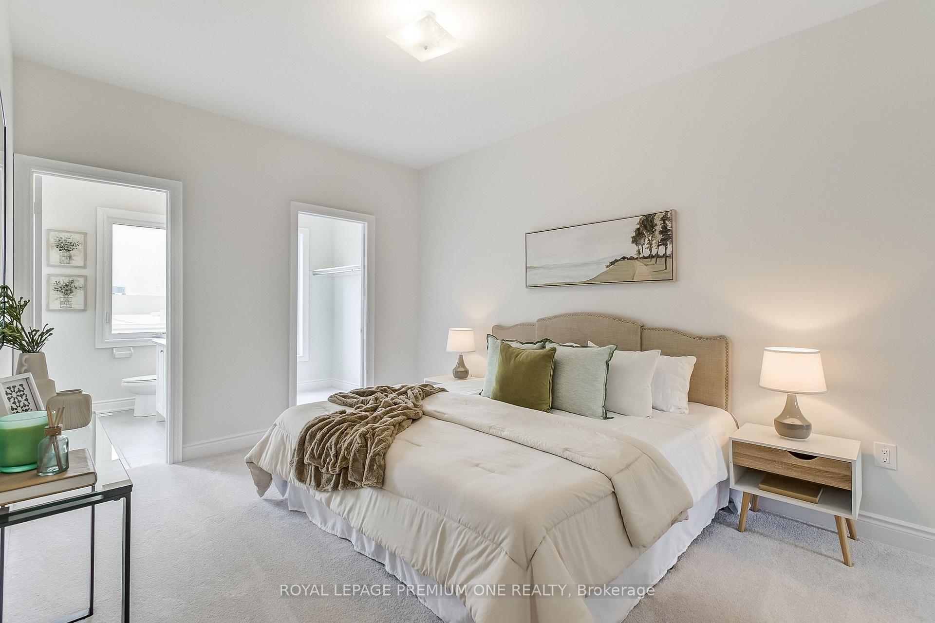 Photo 43 of 137 Tennant Circle E, Vaughan, Vellore Village — HOMEH