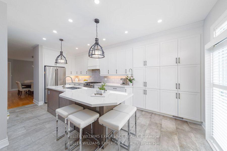 Photo 6 of 124 The Queensway, Barrie, Innis-Shore — HOMEH