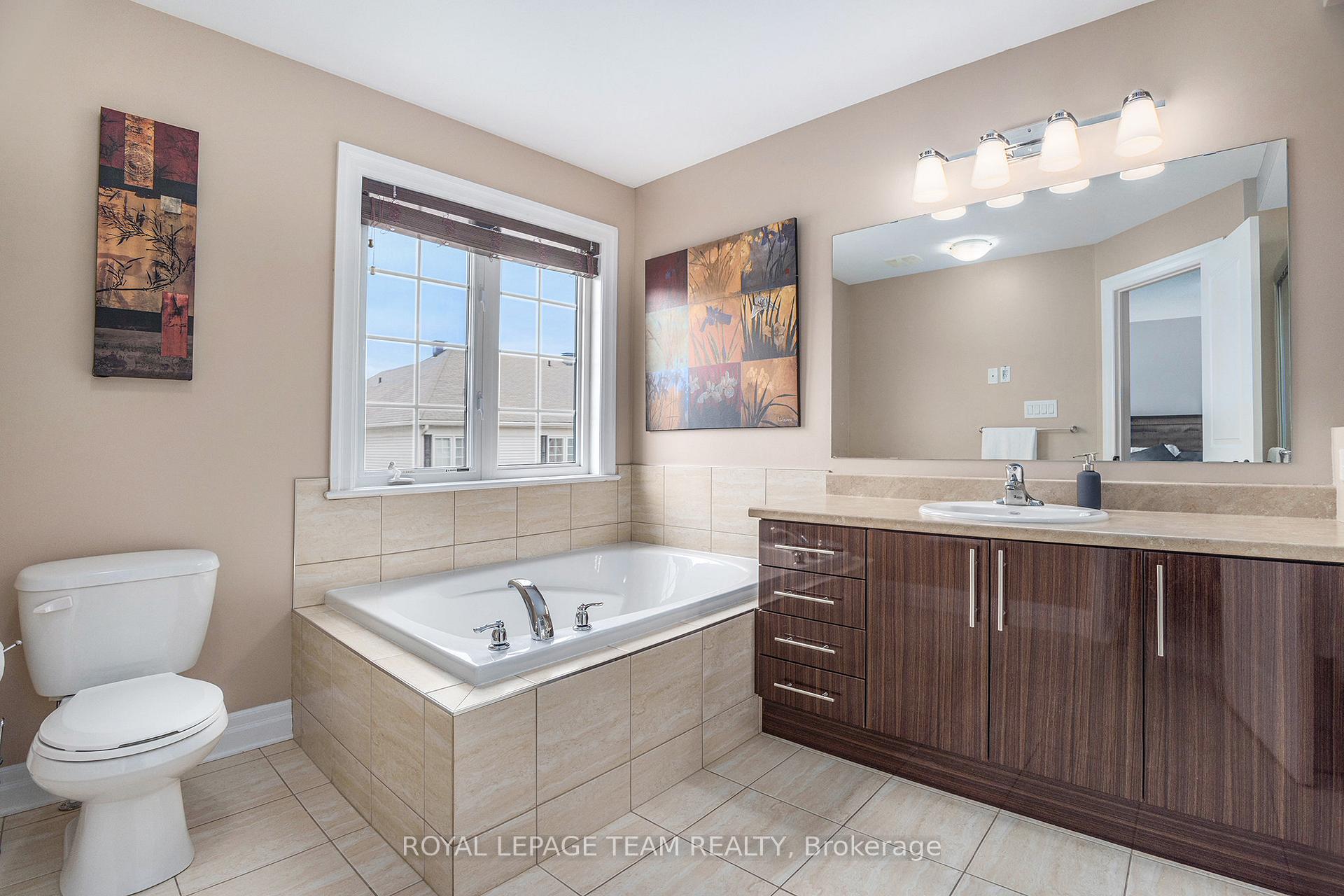 Photo 17 of 115 Laramie Crescent, Ottawa, Barrhaven - Stonebridge — HOMEH