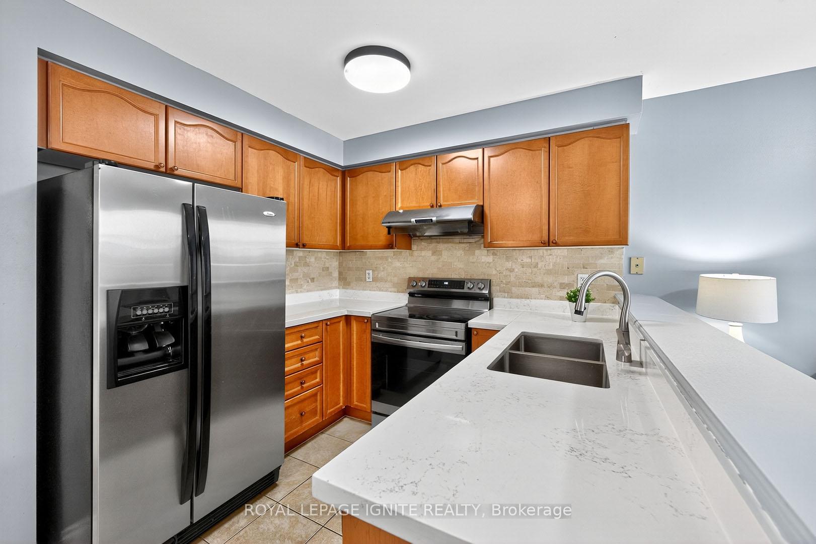 Photo 21 of 74 Dwyer Drive, Brampton, Gore Industrial North — HOMEH