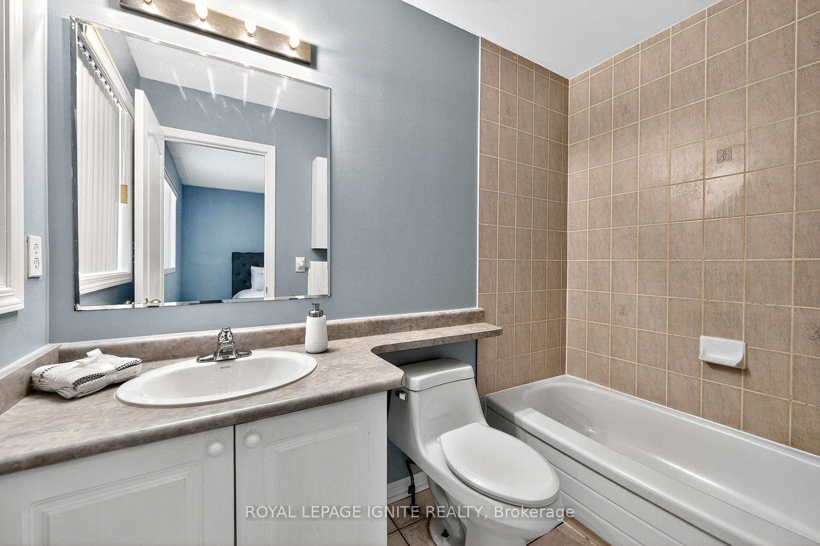 Photo 31 of 74 Dwyer Drive, Brampton, Gore Industrial North — HOMEH