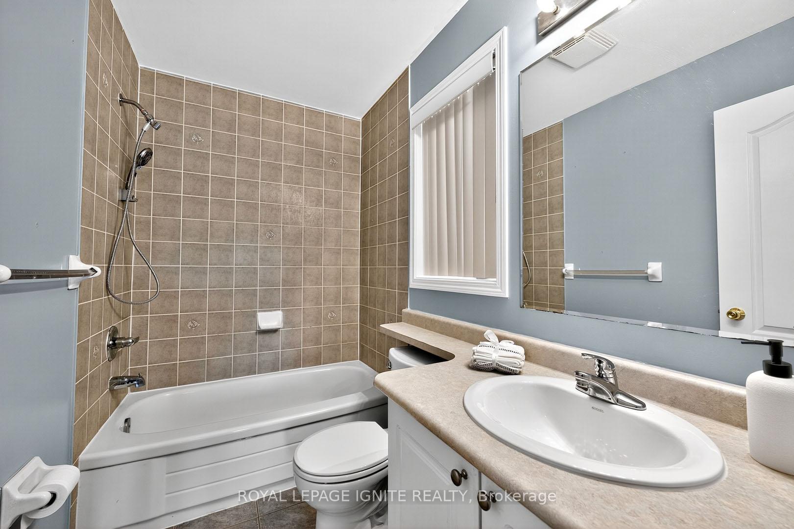 Photo 30 of 74 Dwyer Drive, Brampton, Gore Industrial North — HOMEH
