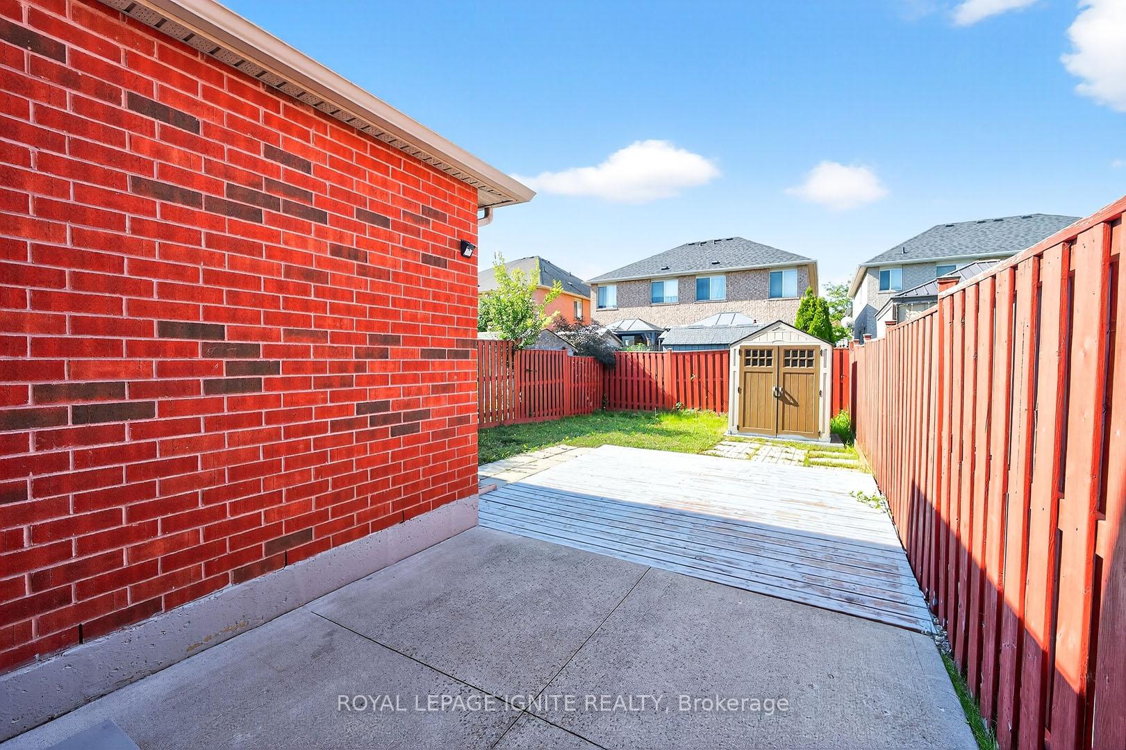 Photo 29 of 74 Dwyer Drive, Brampton, Gore Industrial North — HOMEH