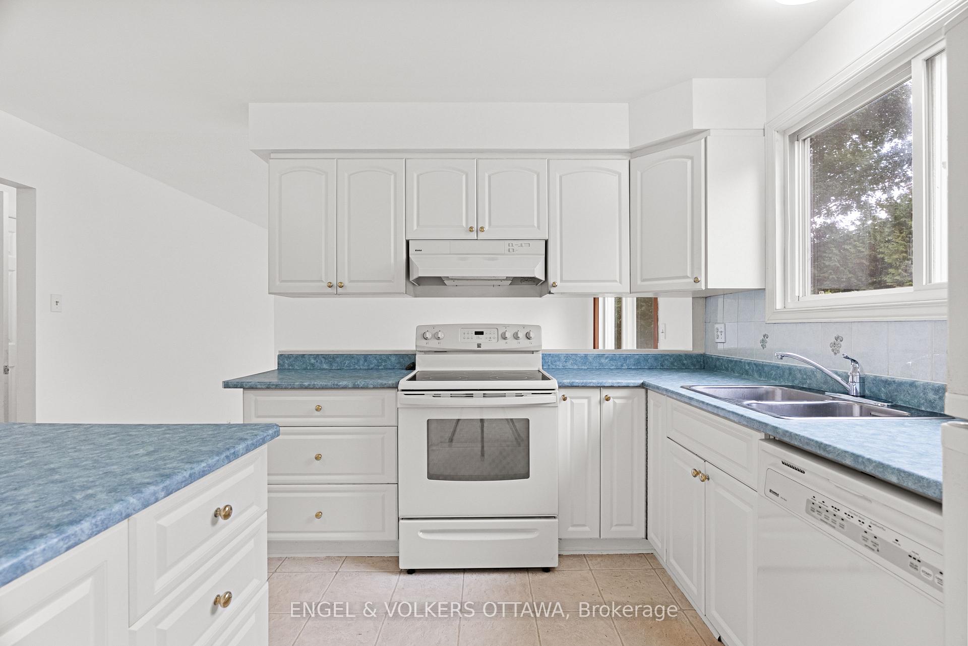 Photo 37 of 3505 Southgate Road, Ottawa, South Keys — HOMEH