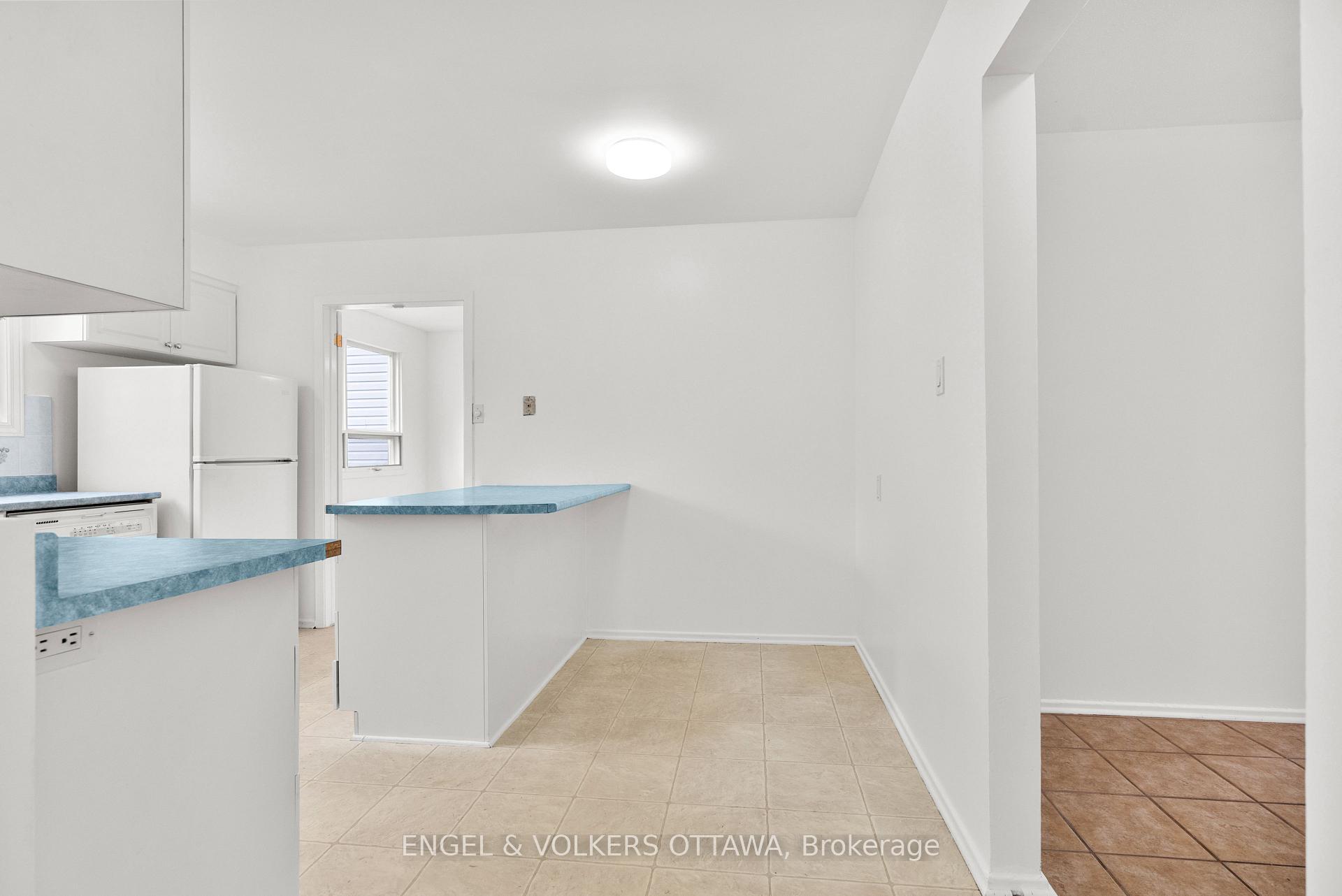 Photo 7 of 3505 Southgate Road, Ottawa, South Keys — HOMEH