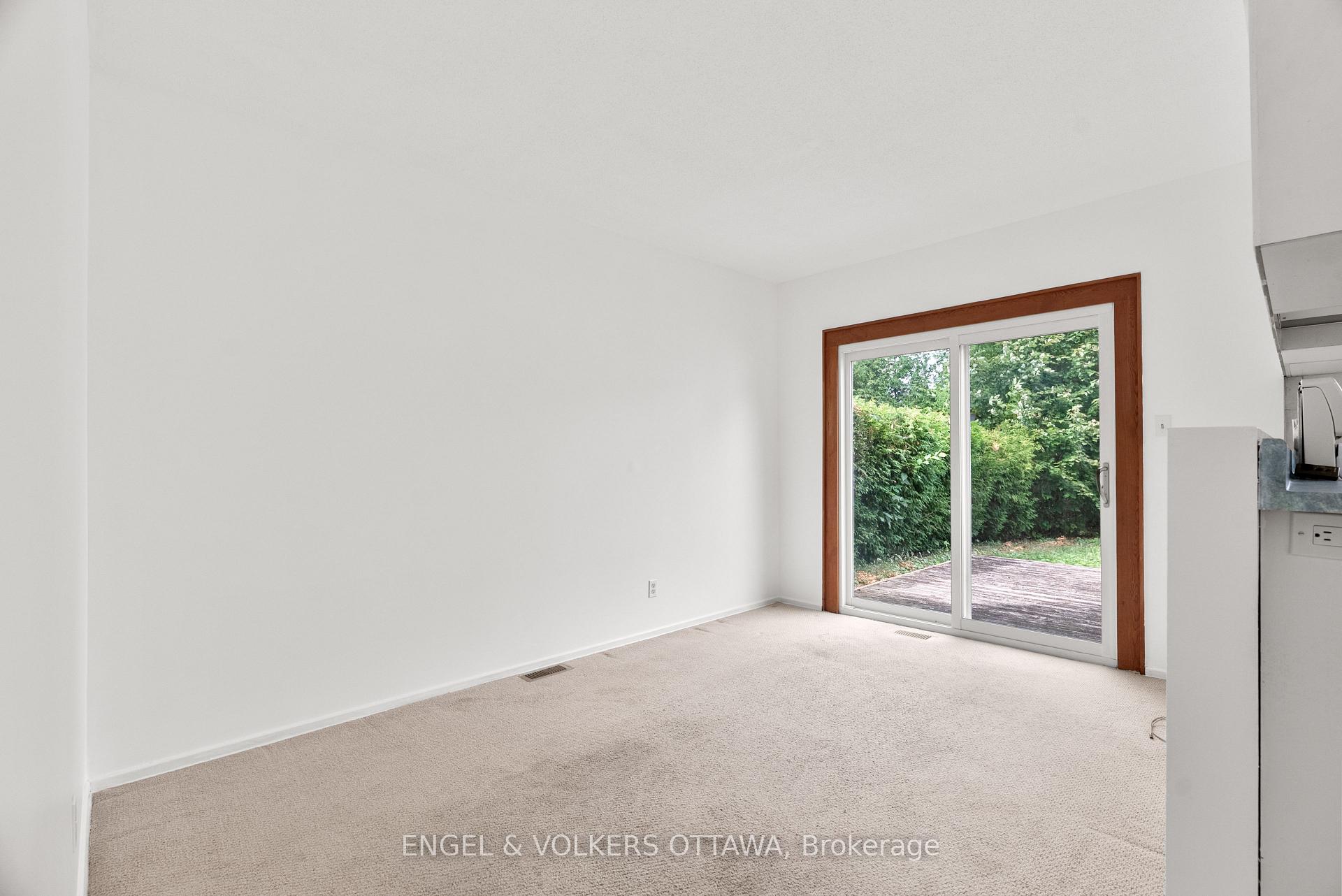 Photo 15 of 3505 Southgate Road, Ottawa, South Keys — HOMEH
