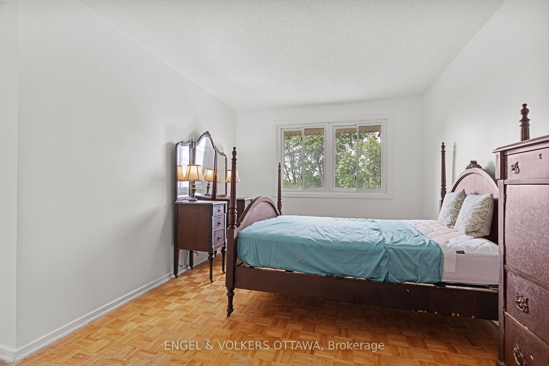 Photo 23 of 3505 Southgate Road, Ottawa, South Keys — HOMEH