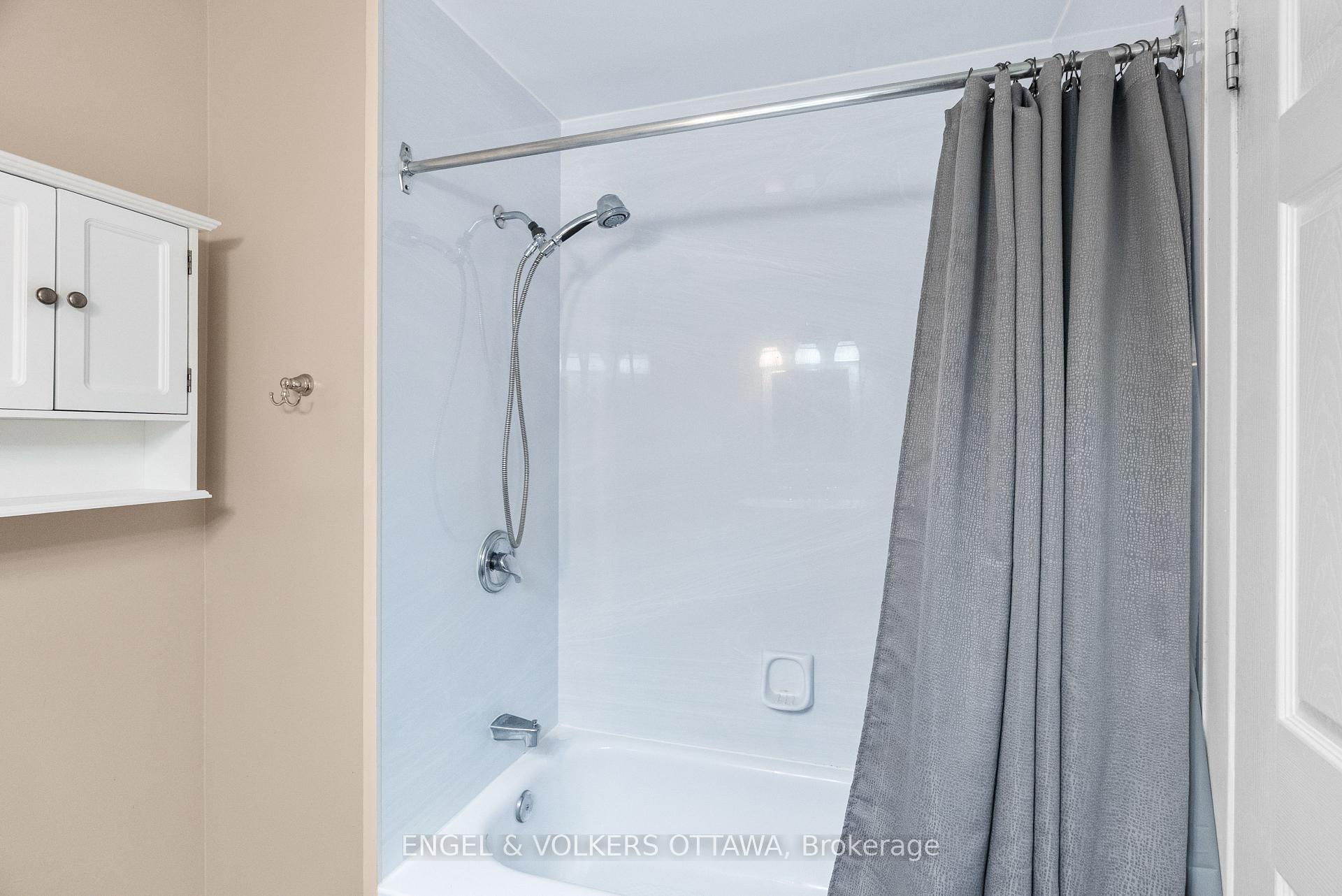 Photo 33 of 3505 Southgate Road, Ottawa, South Keys — HOMEH