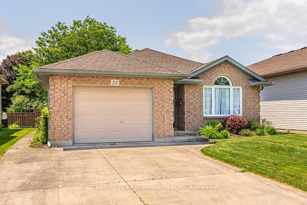Photo 13 of 22 Tanner Drive, Pelham, Fonthill — HOMEH