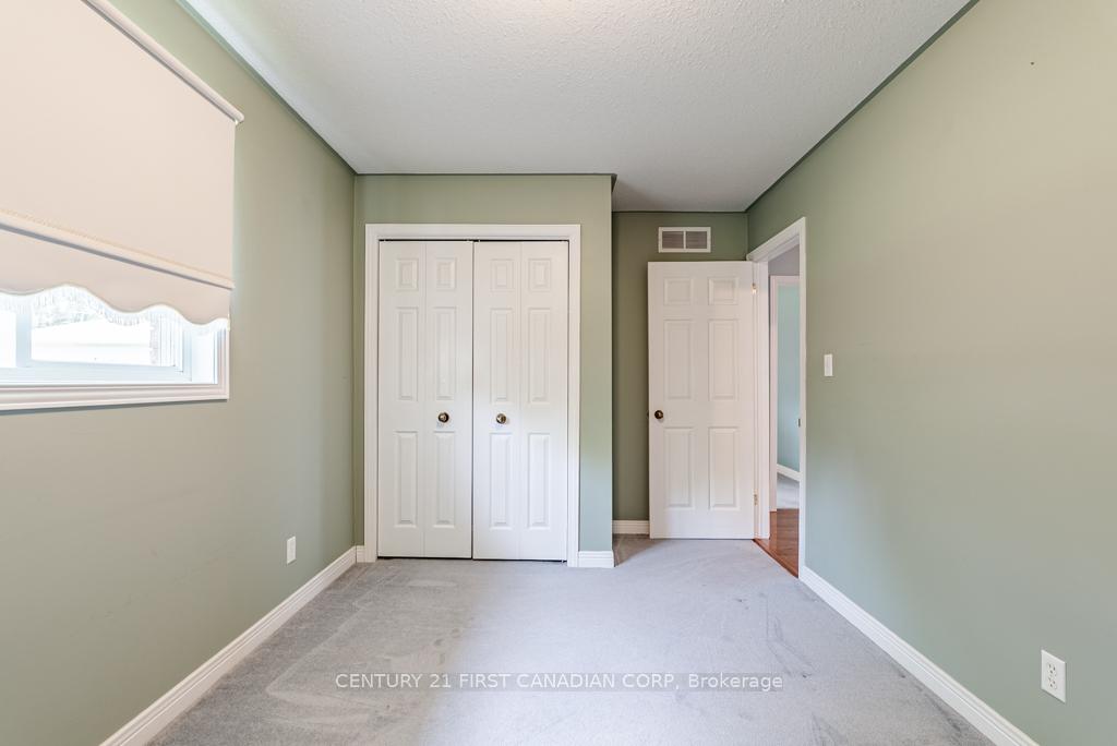 Photo 15 of 22 Tanner Drive, Pelham, Fonthill — HOMEH