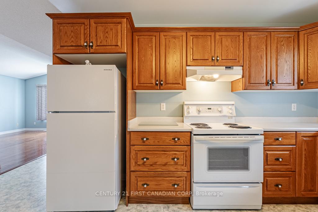 Photo 41 of 22 Tanner Drive, Pelham, Fonthill — HOMEH